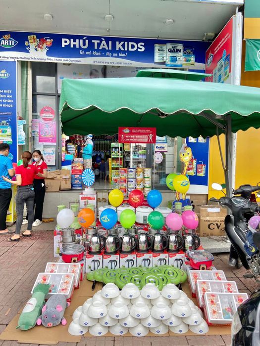 Không gian mua sắm hiện đại tại Phú Tài Kids - Ảnh 1
