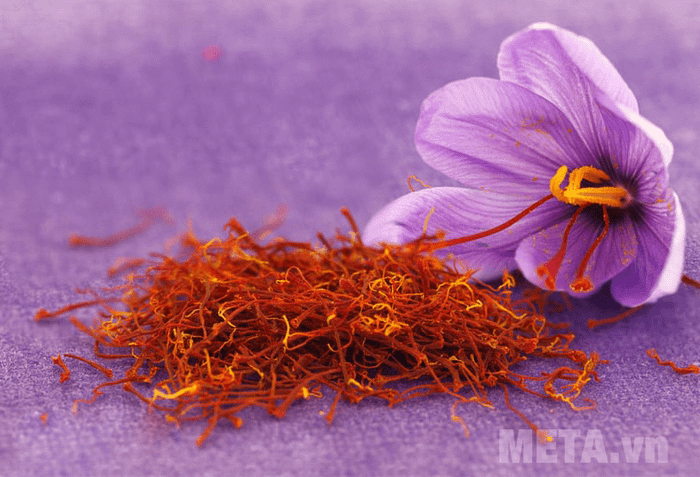 Nhụy hoa nghệ tây Saffron - vàng đỏ quý giá (Nguồn: Internet)
