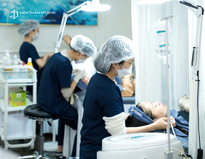 Trải nghiệm dịch vụ cao cấp tại Viện Thẩm Mỹ DIVA - Ảnh 3