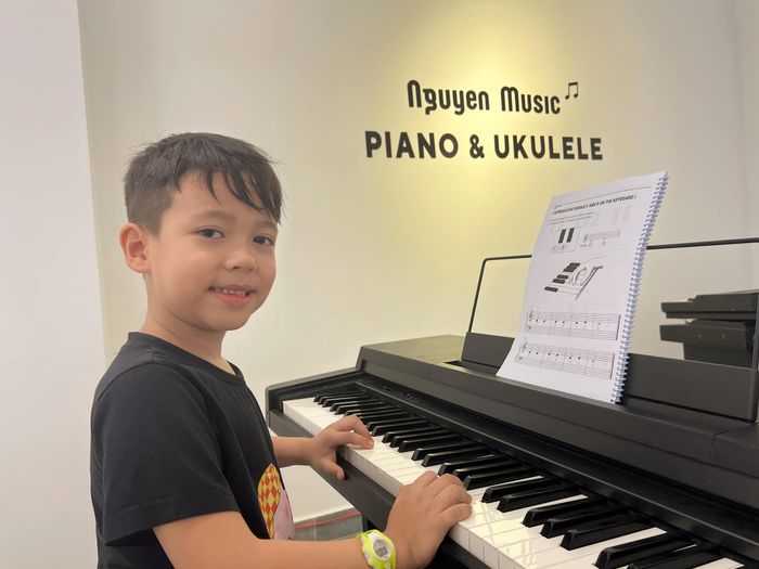 Hình ảnh không gian đào tạo tại Nguyên’s Music Room - Dạy Piano & Ukulele