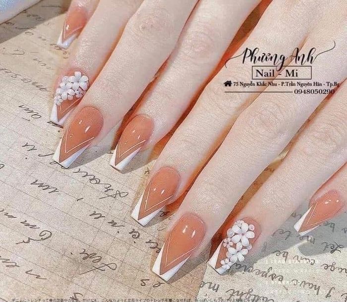 Hình ảnh đẹp mắt từ Phương Anh Nail Mi