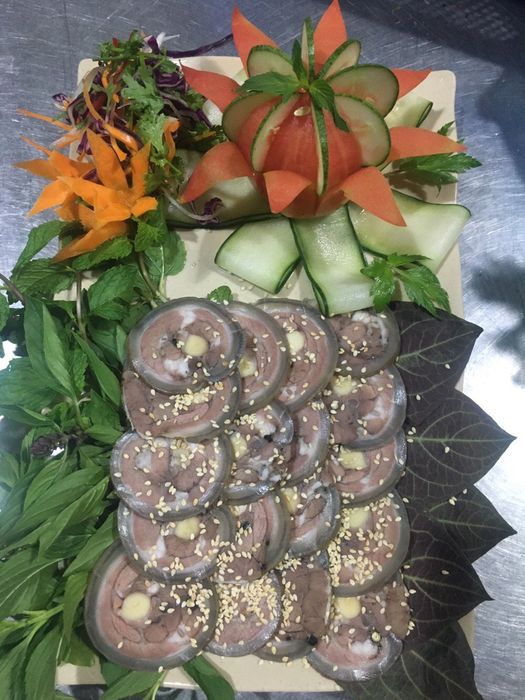 Hình ảnh món ngon đặc trưng tại Dê tươi Phúc Vy