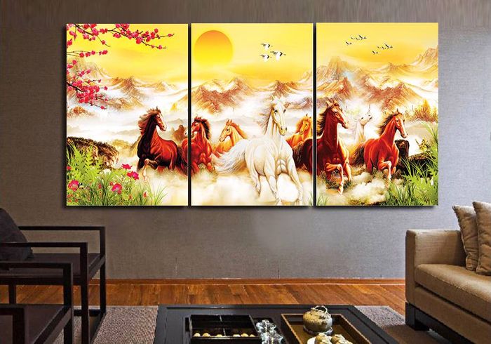 Bức tranh phong thủy 'Mã Đáo Thành Công'