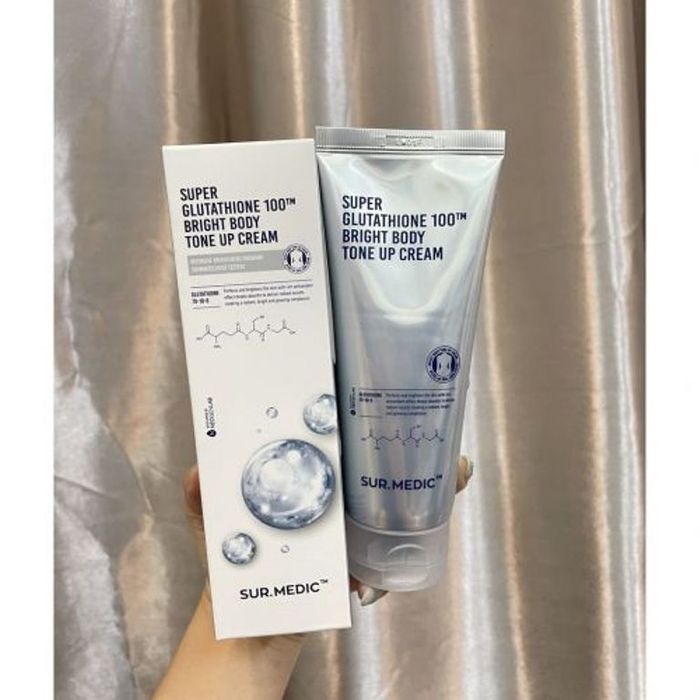 Kem Dưỡng Thể Trắng Da Sur.Medic Super Glutathione 100TM Bright Body Tone Up Cream - Hình ảnh 2
