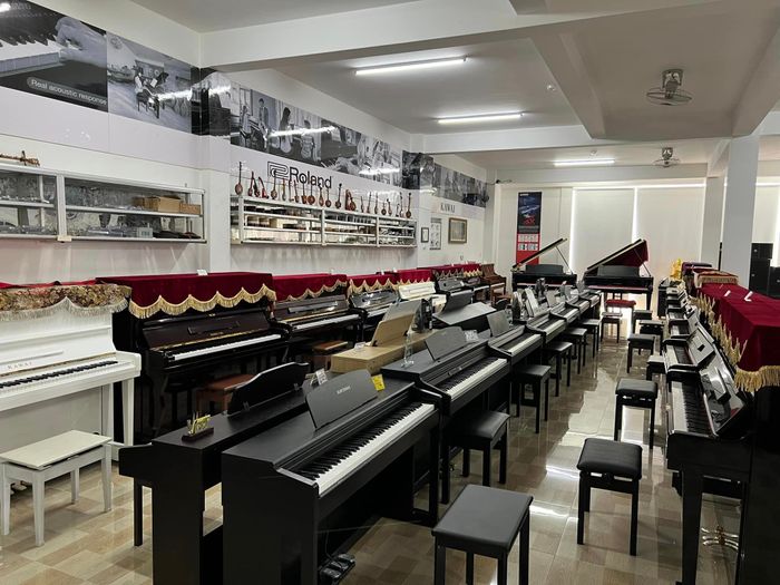 Không gian trưng bày đầy nghệ thuật tại Siêu thị nhạc Đôrêmi