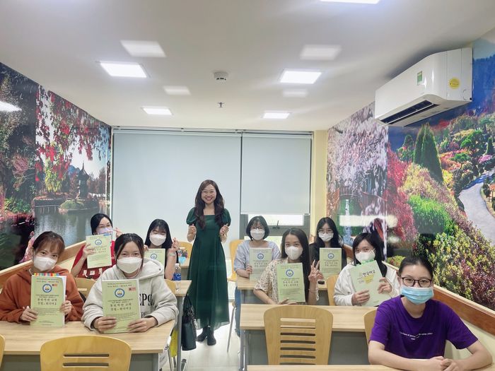 Hình ảnh Trường Hàn Ngữ Việt Hàn Kanata - Cơ sở 1
