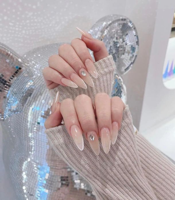Không gian hiện đại tại Dương Nail