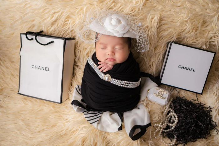 Khoảnh khắc đầu đời được Bắp Studio ghi lại