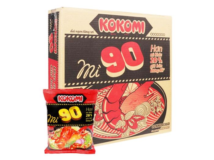 Hình ảnh bắt mắt - Mì Kokomi 90 tôm chua cay với sắc vàng óng ả quyến rũ