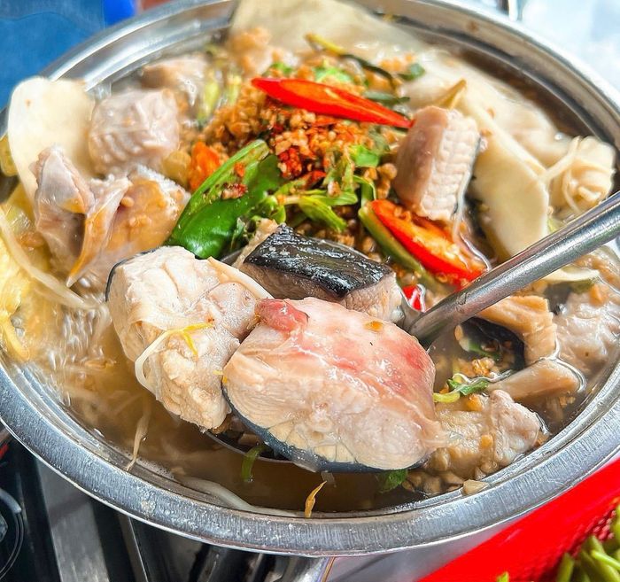 Lẩu Cá Đuối (Ba Liên) 40 Trương Công Định ảnh 1