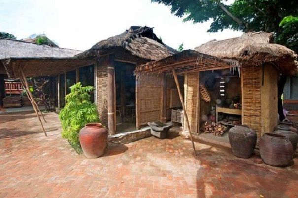 Hình ảnh minh họa sống động về chái bếp trong thơ Lý Hữu Lương