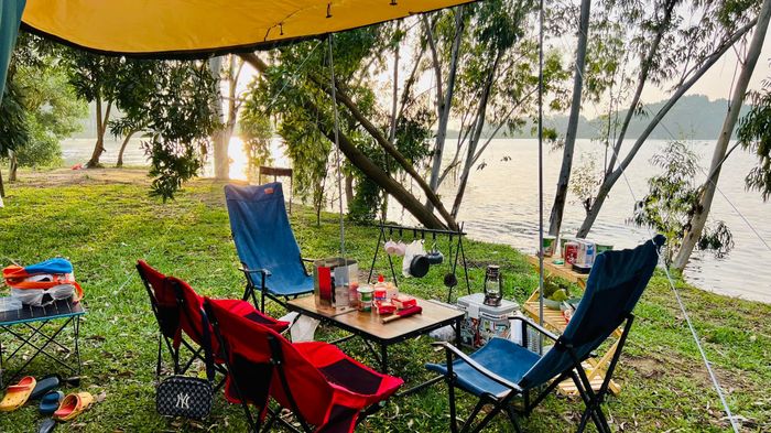 Khoảnh khắc đáng nhớ với góc check-in tuyệt đẹp tại Camping Sport Đồng Mô