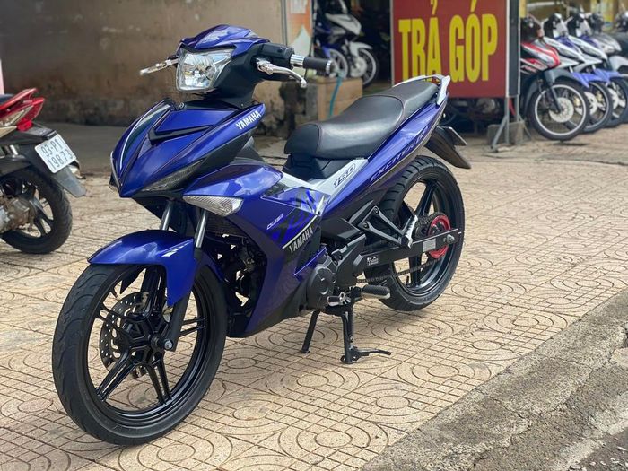 Không gian trưng bày đa dạng tại Xe máy Uy Tín