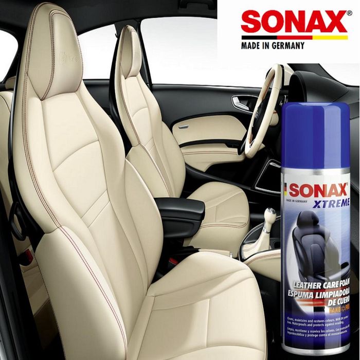 Bộ ảnh minh họa hiệu quả làm sạch vượt trội của Sonax Xtreme Leather Foam