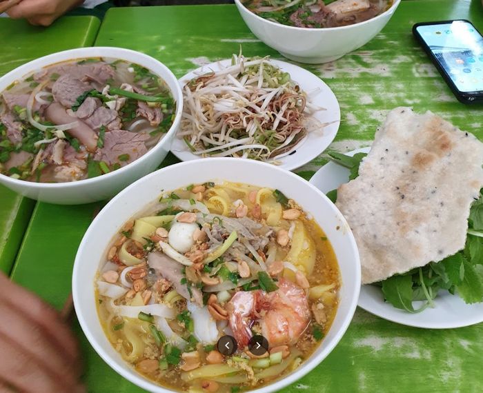 Bún Bò Huế Vinh Hiền ảnh 1