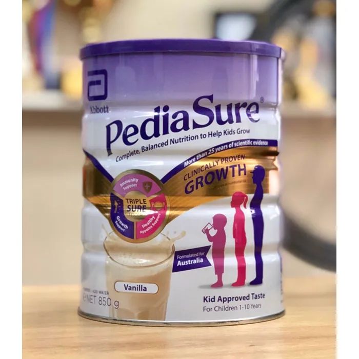 Hình ảnh Sữa PediaSure Úc - Thiết kế hộp sang trọng tông tím đặc trưng, biểu tượng chất lượng từ Abbott.