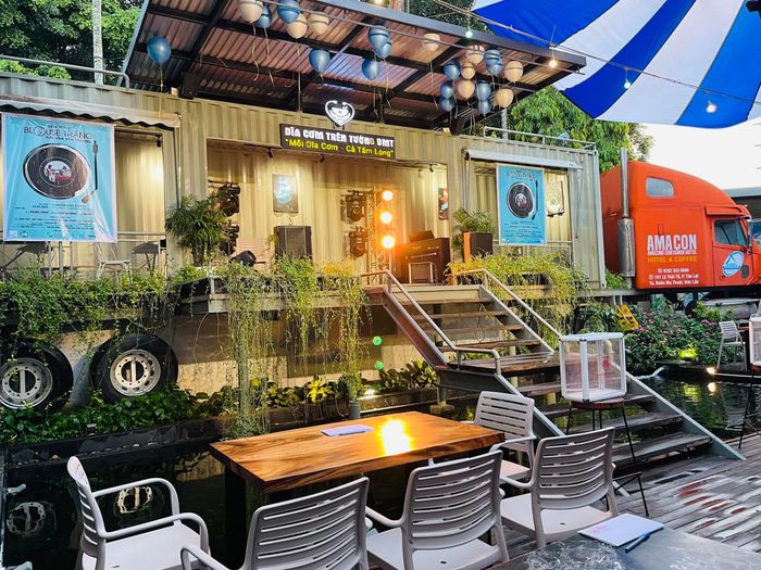 Hình ảnh AMACON - Amazing Container Hotel & Coffee 2