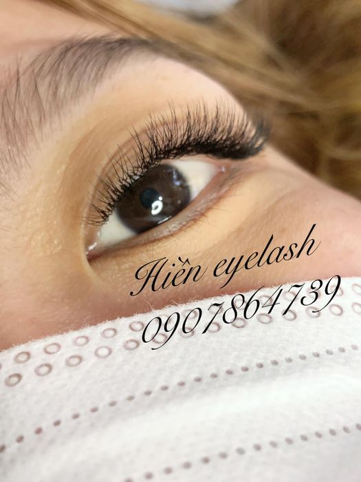 Hình ảnh Hiền Eyelash 2