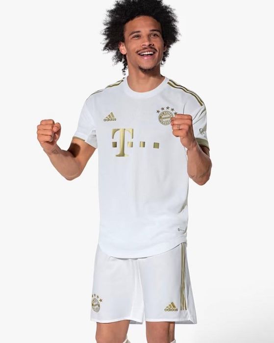 Leroy Sané tỏa sáng cùng giấc mơ vô địch cùng Bayern Munich