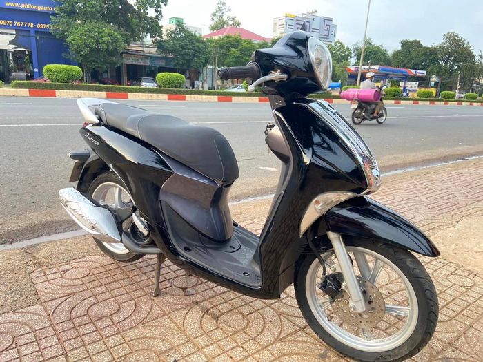 [Hình ảnh] Không gian trưng bày đa dạng các mẫu xe máy chất lượng tại Xe máy Lê Dũng