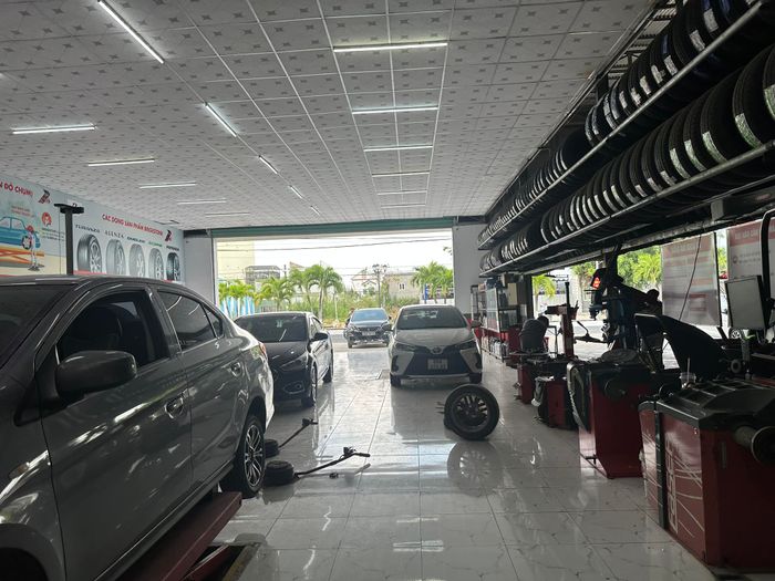 Lốp Xe Thái Phùng Kiên Giang hình ảnh 2
