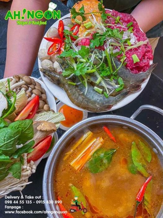 Không gian ấm cúng tại Ah Ngon Quán - Điểm hẹn lẩu ngon giá mềm