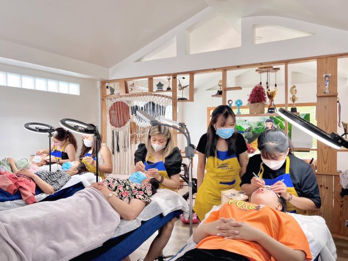 Không gian đào tạo chuyên nghiệp tại Mỹ Ngọc Eyelash