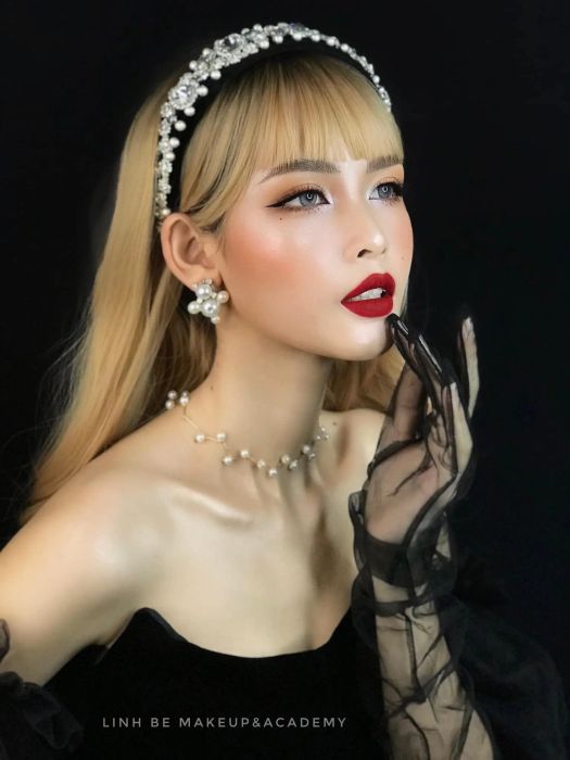 Hình ảnh thực tế lớp học tại Linh Bé Makeup Artist (phần 2)