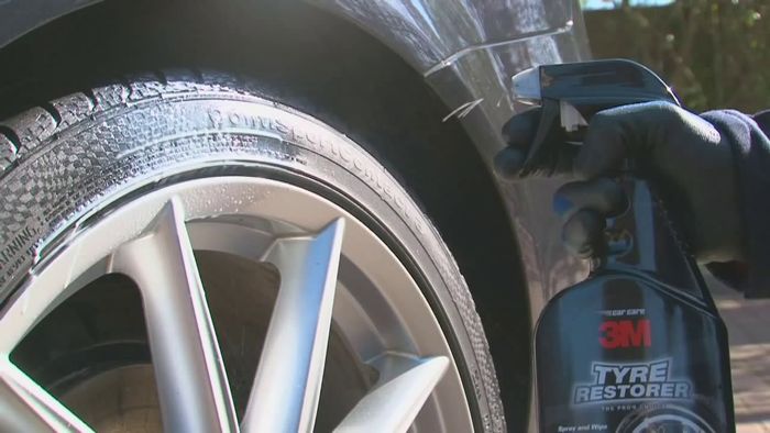 Hình ảnh minh họa chi tiết bảo dưỡng lốp xe ô tô bằng sản phẩm 3M
