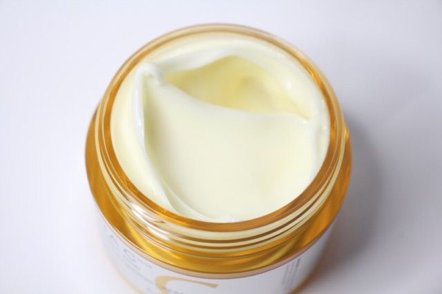 Hình ảnh thực tế kem dưỡng Missha Vita C Plus