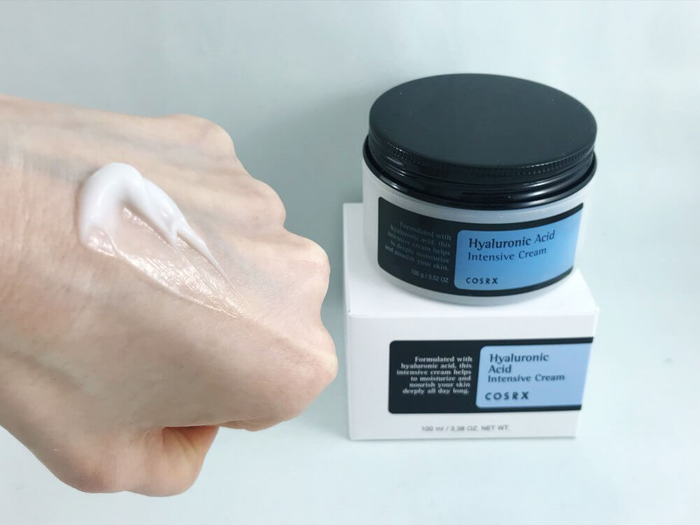 Cosrx Hyaluronic Acid Intensive Cream (Ảnh 1) - Hình ảnh đầu tiên về kem dưỡng ẩm chuyên sâu với khả năng cấp nước gấp 1000 lần, giúp da luôn căng mướt và mềm mại.