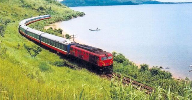 Ảnh minh họa: Hình ảnh con tàu trong tưởng tượng thi ca (Nguồn: Internet)