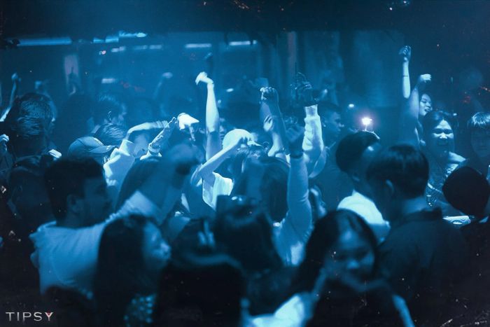 Không gian trình diễn nghệ thuật đầy cảm hứng tại TIPSY