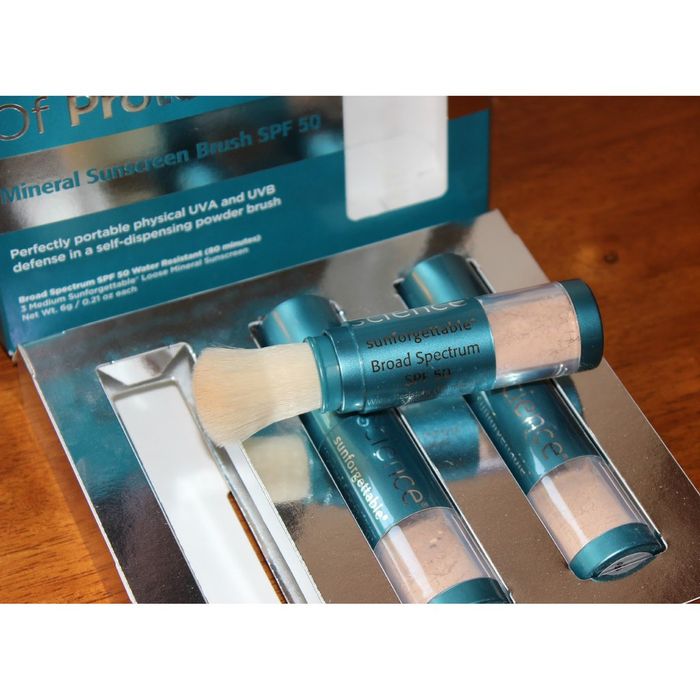 Bộ sưu tập hình ảnh Phấn Chống Nắng Colorescience - Minh chứng cho chất lượng vượt trội và thiết kế đẳng cấp