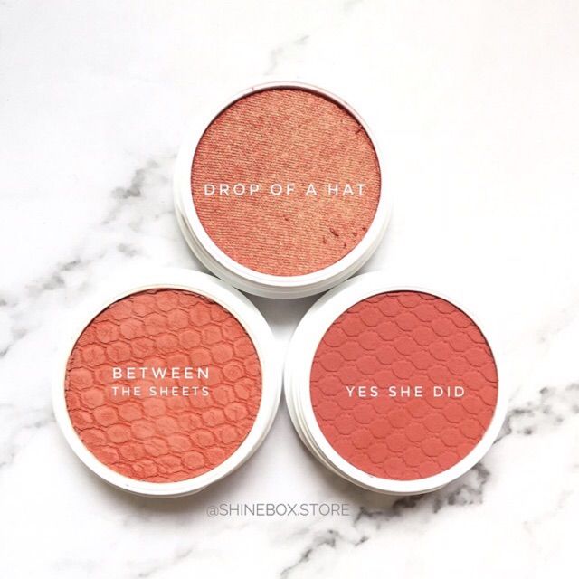 Hình ảnh thực tế Phấn Má Hồng Colourpop Super Shock Cheek - góc nhìn cận cảnh