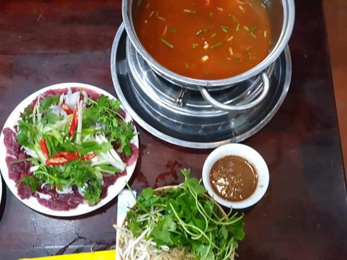 Những món ăn đặc sản được trình bày tinh tế tại Lúa Mới Quán - Ảnh 3