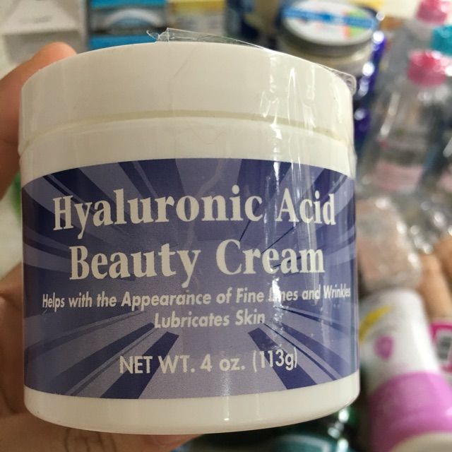 Hyaluronic Acid Beauty Cream (Ảnh 1) - Hình ảnh đầu tiên về kem dưỡng ẩm chống lão hóa với khả năng giữ nước gấp 1000 lần, mang lại làn da tươi trẻ rạng rỡ.