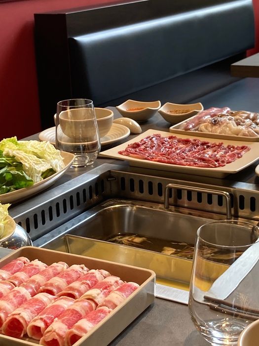 48 HOT POT - Trải nghiệm lẩu đa vị đẳng cấp