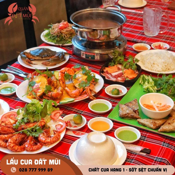 Lẩu Cua Đất Mũi - Không gian ấm cúng cho bữa tiệc gia đình