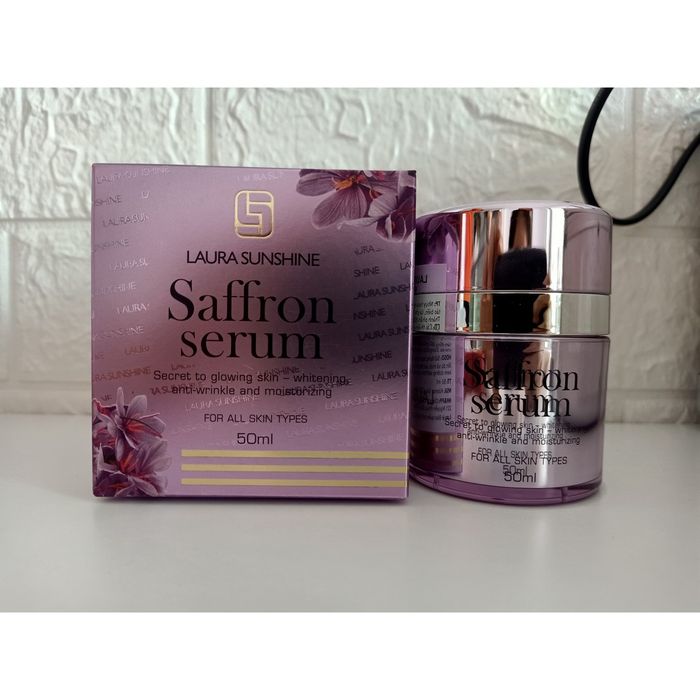 Hình ảnh chân thực Serum Saffron Laura Sunshine - phiên bản cao cấp