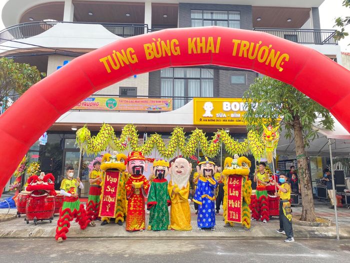 Khoảnh khắc vàng: Đội Lân Tài Bảo Đường trong màn biểu diễn mãn nhãn