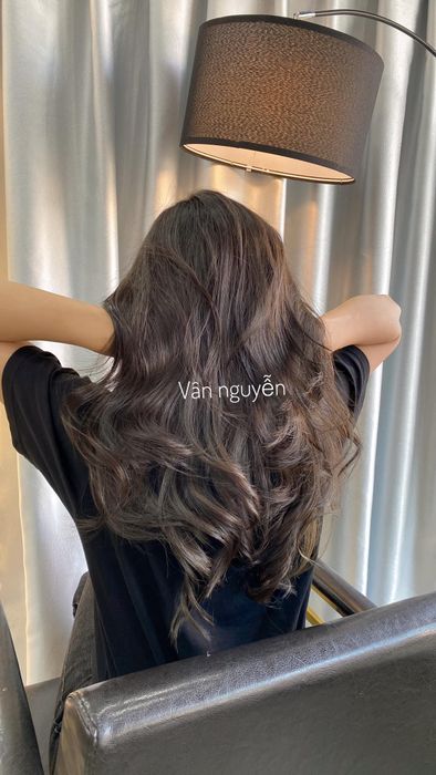 Không gian học tập chuyên nghiệp tại Salon Vân Nguyễn Phú Quốc