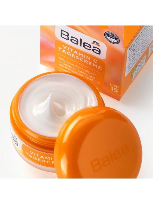 Hình ảnh thực tế Kem dưỡng da Balea Vitamin C Tagescreme SPF 15 - Thiết kế tinh tế với tuýp kem sang trọng, thể hiện đẳng cấp dược mỹ phẩm Đức