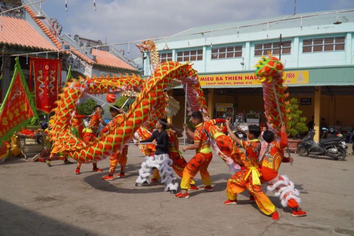 Đoàn Nghệ Thuật Lân Sư Rồng Chùa Bà Thiên Hậu qua ống kính: Sự hòa quyện hoàn hảo giữa tâm linh và nghệ thuật