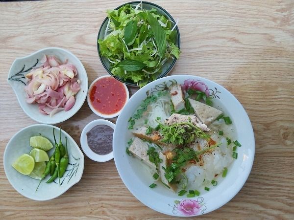 Hình ảnh tô bún chả cá thơm ngon tại Bún Chả Cá Nha Trang Hà Ra