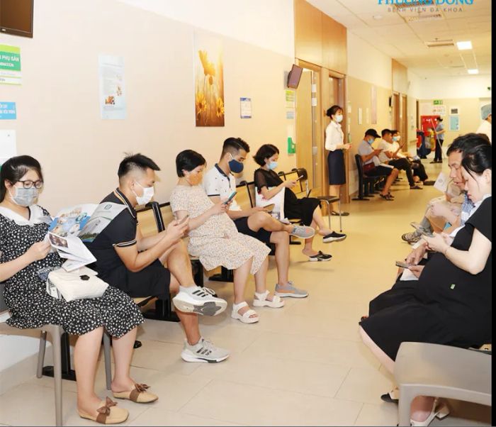 Hình ảnh lớp học tiền sản thực tế tại BVĐK Phương Đông