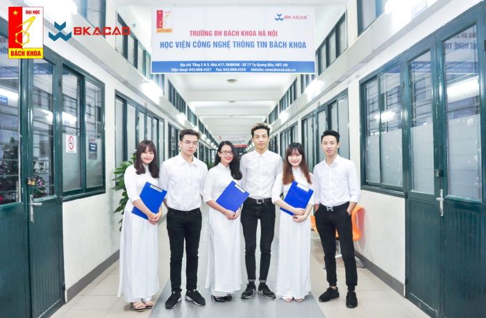 Học viện Công nghệ BKACAD hình ảnh 1