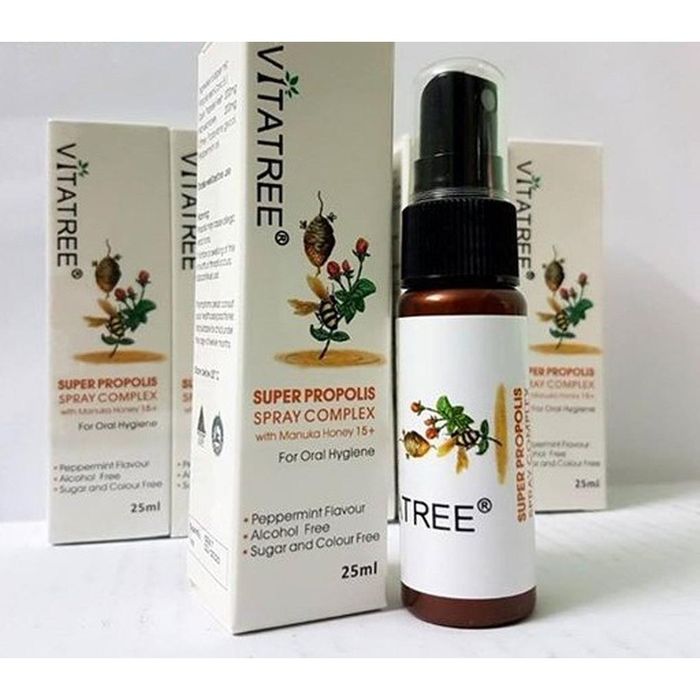 Hình ảnh thực tế Xịt keo ong Vitatree Super Propolis - thiết kế tiện dụng