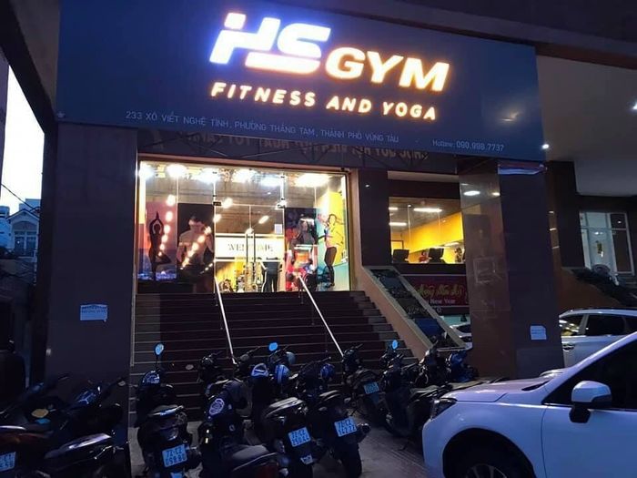 HS GYM Fitness And Yoga - Không gian lý tưởng cho body đẹp (Ảnh 1)