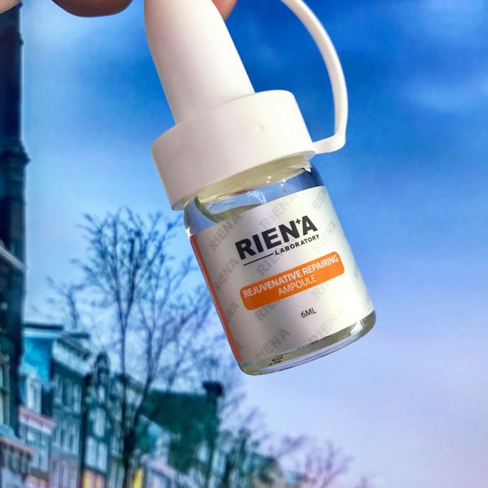 Hình ảnh thực tế sản phẩm Riena Rejuvenative Repairing Ampoule cho da khô